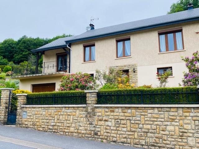 Gite La Mie De Pain Bogny-sur-Meuse Экстерьер фото